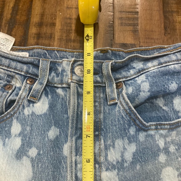 Levi’s 501 Jeans Skinny Bleached Womens Size 27x28 Buttonfly - Picture 8 of 11